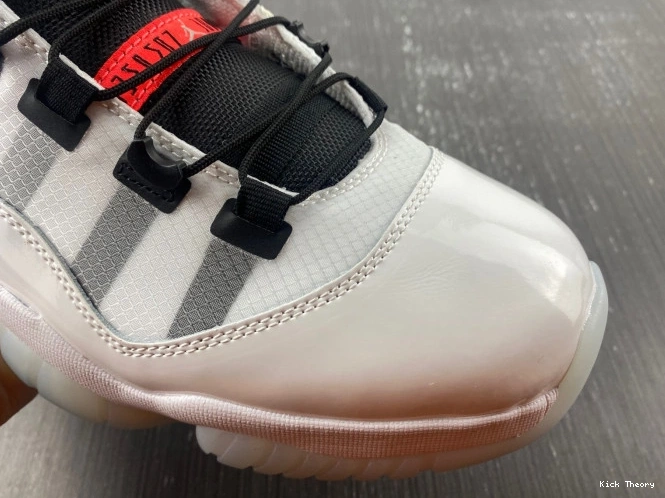 Kicktheory Jordan Plug) White Air Adapt DD3522-100 11 (CN 0709